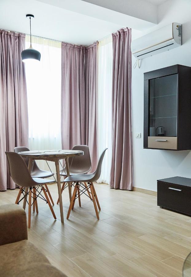 Excelsior Apartaments Mamaia Nord Năvodari Eksteriør billede
