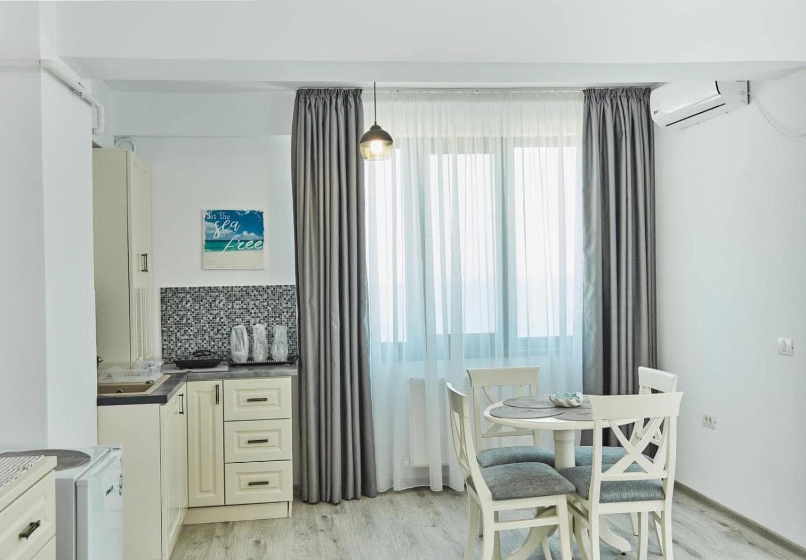 Excelsior Apartaments Mamaia Nord Năvodari Eksteriør billede